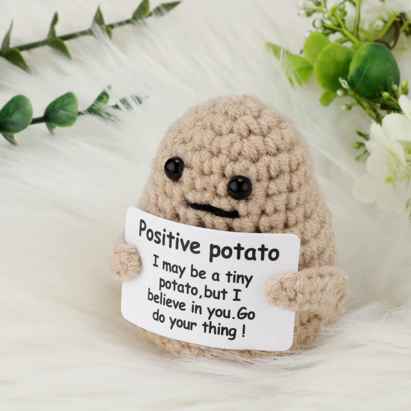Mini Funny Knitted Wool Potato Toy with Positive Card - Creative Cute Crochet Doll Cheer Up Gift for Friends, Parties, Christmas Decoration and Encouragement - Image 4